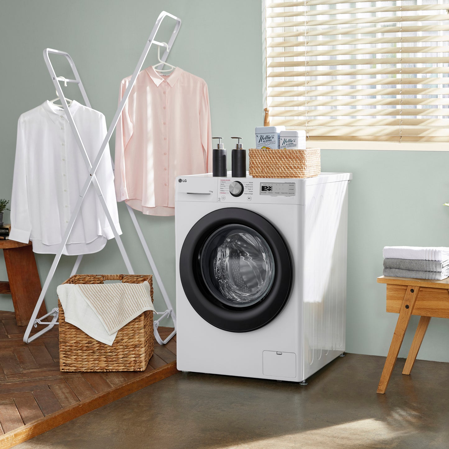 CF JOHNSON NAVIA80 8KG 1200RPM WASHER